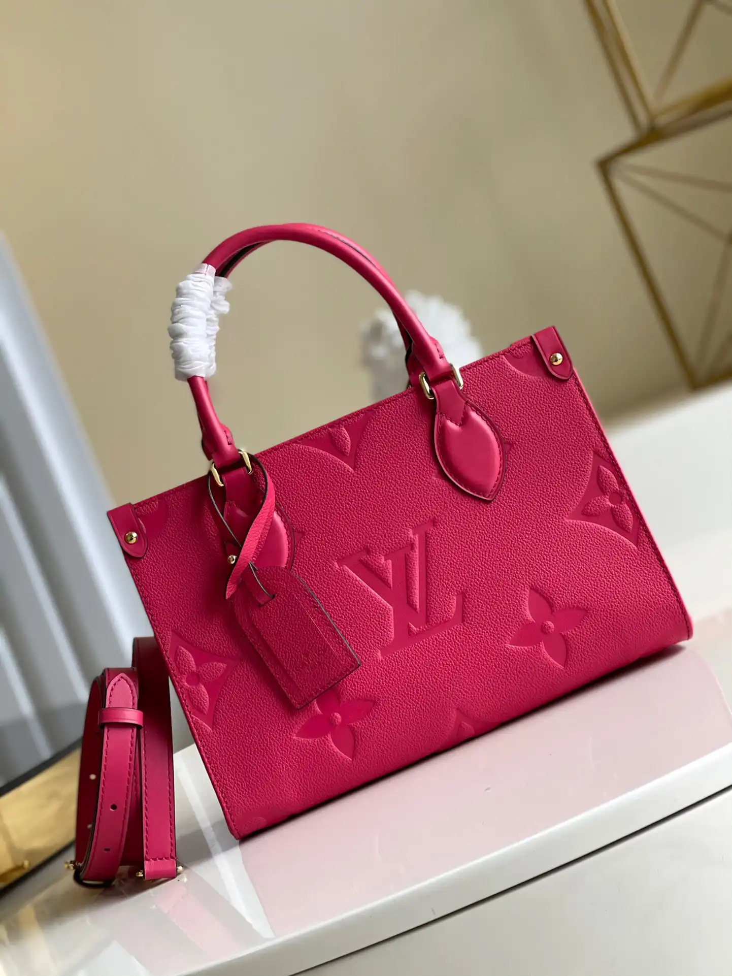 Repladies REP LOUIS VUITTON ONTHEGO PM 0126