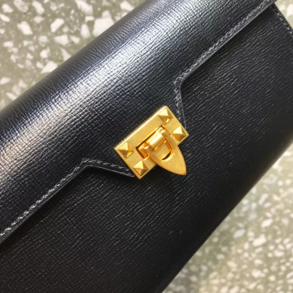 Rep ladies REP VALENTINO ROCKSTUD WALLET 0116