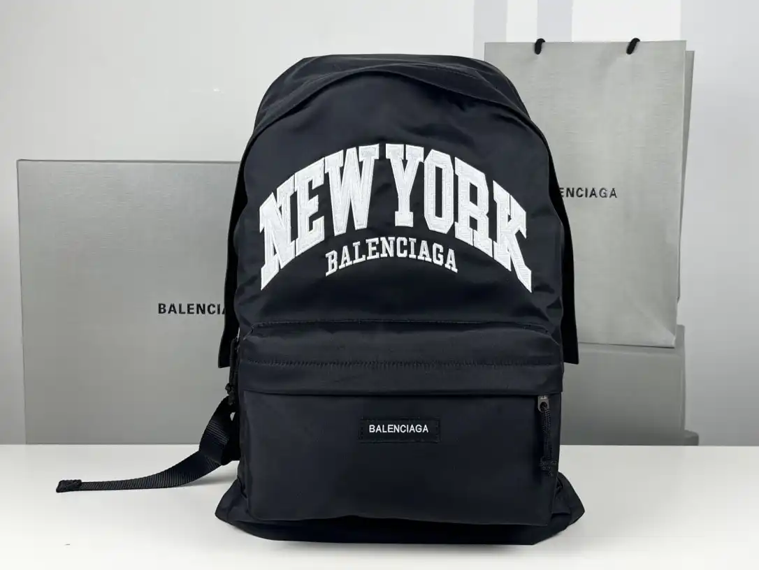 REP BALENCIAGA BACKPACK 0122