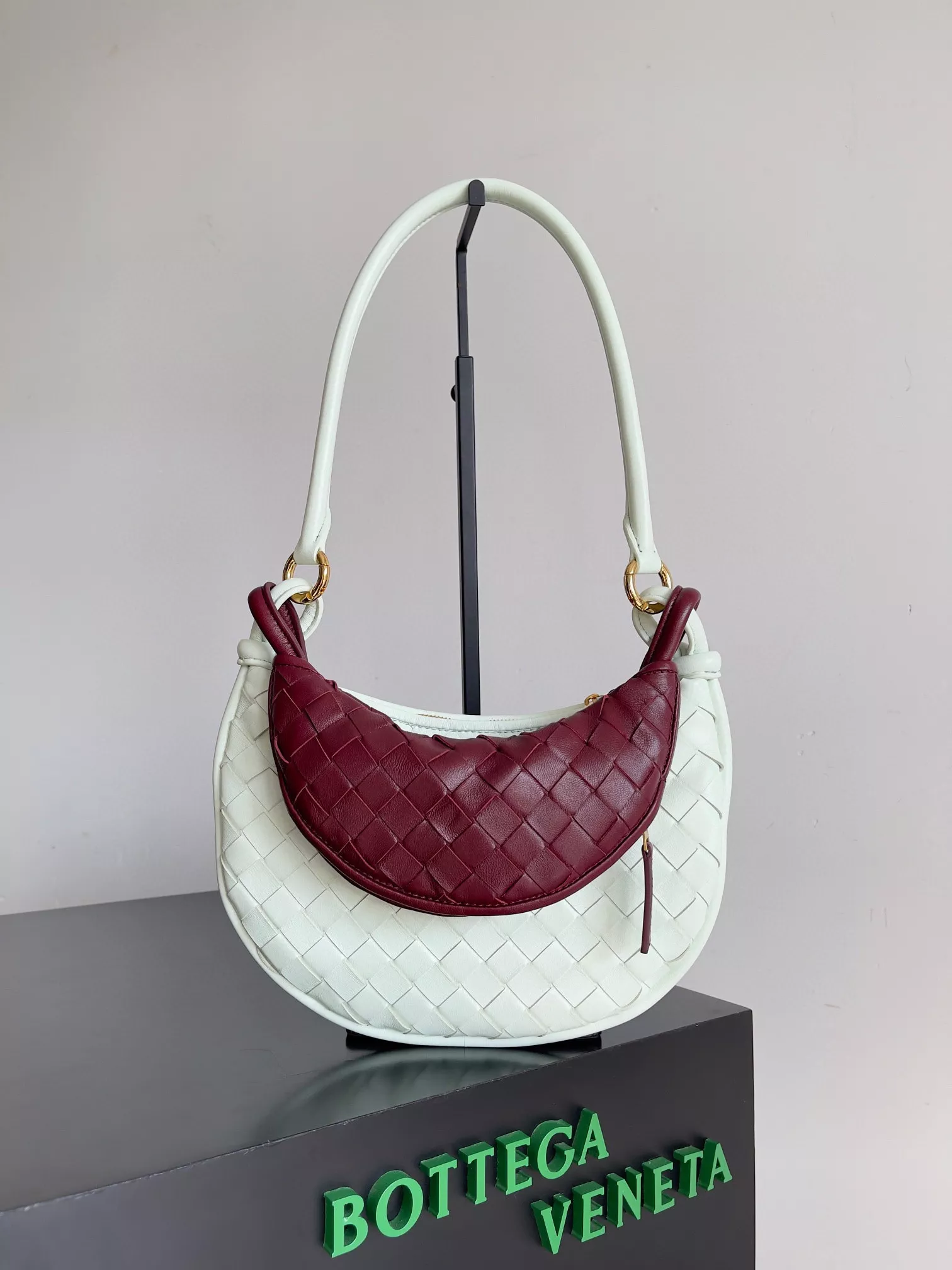 REP BOTTEGA VENETA Small Gemelli 0113