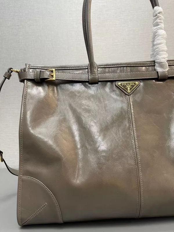 Repladies REP Prada Extra large leather handbag 0118