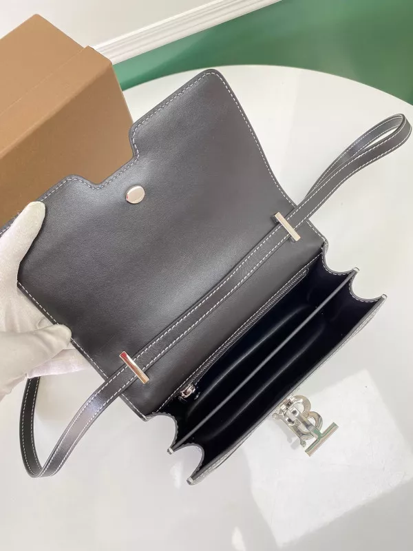 Rep ladies REP BURBERRY SMALL TB BAG 0119