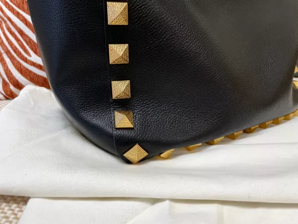 Repzbay REP VALENTINO GARAVANI ROMAN STUD TOTE BAG 0116