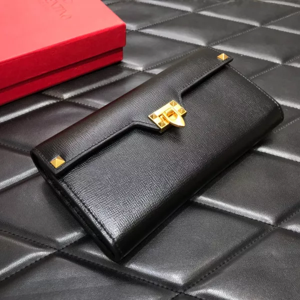 Rep ladies REP VALENTINO ROCKSTUD WALLET 0116