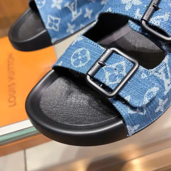 Repladies REP LOUIS VUITTON SLIPPERS 0201