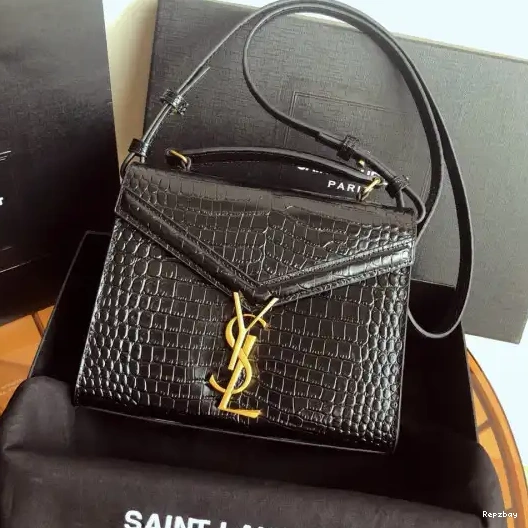 Rep ladies REP TOP CASSANDRA HANDLE YSL MINI BAG 0222