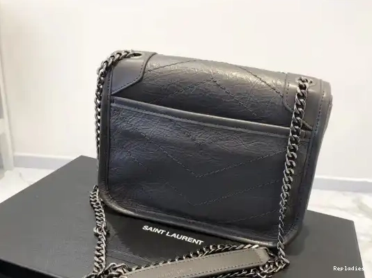 Repzbay REP YSL CHAIN WALLET NIKI 0305